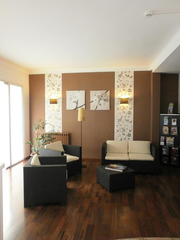 Hotel Jaures Toulon Eksteriør bilde